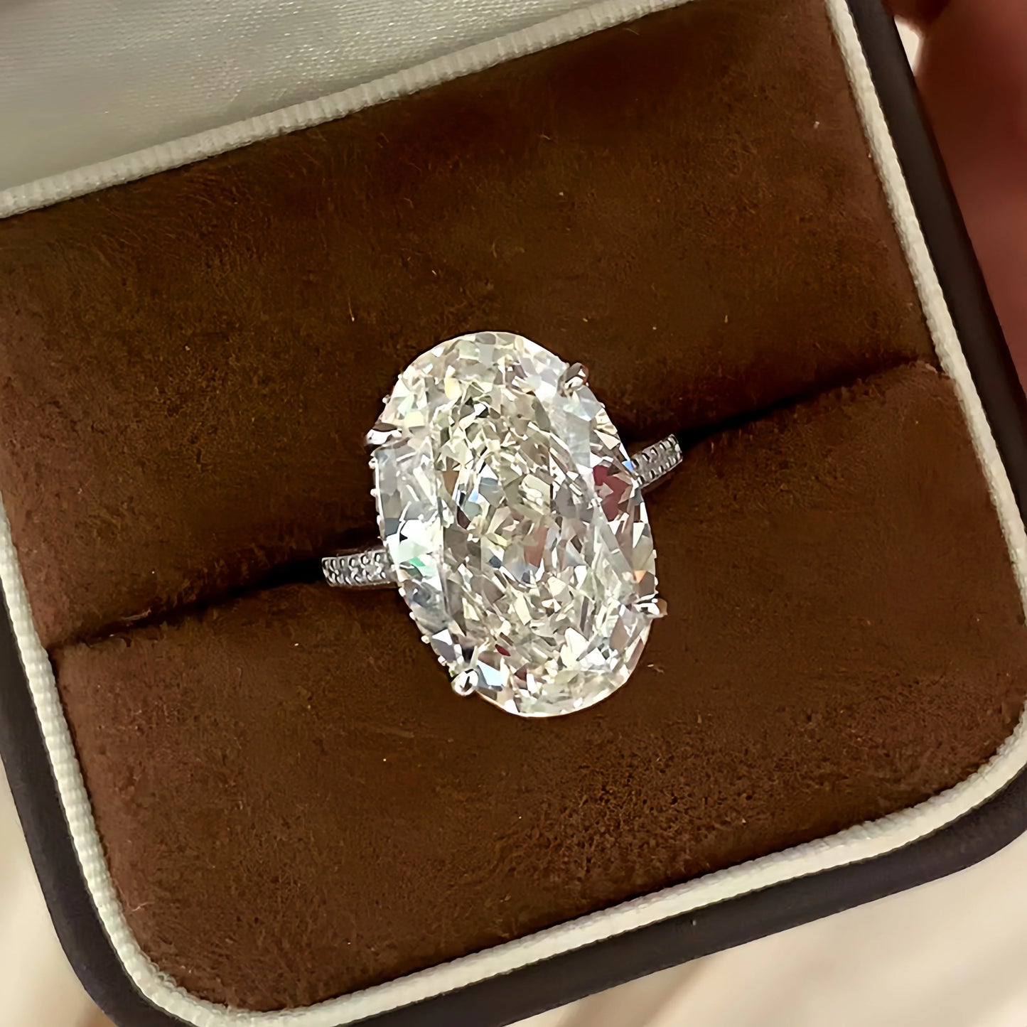 Onnelik S925 Sterling Silver 20CT Large Carat Moissanite Egg Shape Ring Minimalist Band Luxury Jewelry for Women Elegant Gifts