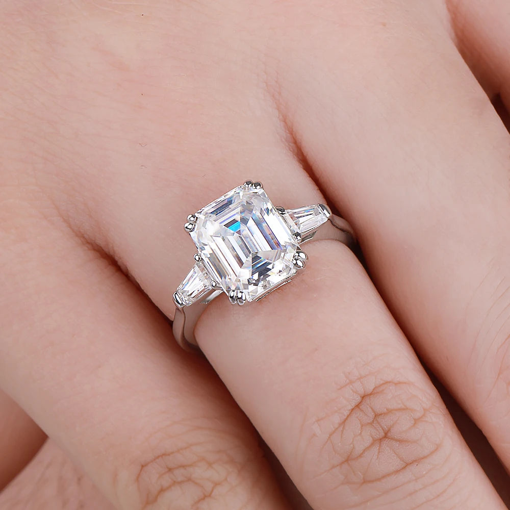 1-4 Carat Emerald Cut Moissanite Rings for Women D VVS1 Three Stone Diamond Engagement Ring Side Baguettes 925 Silver Jewelry