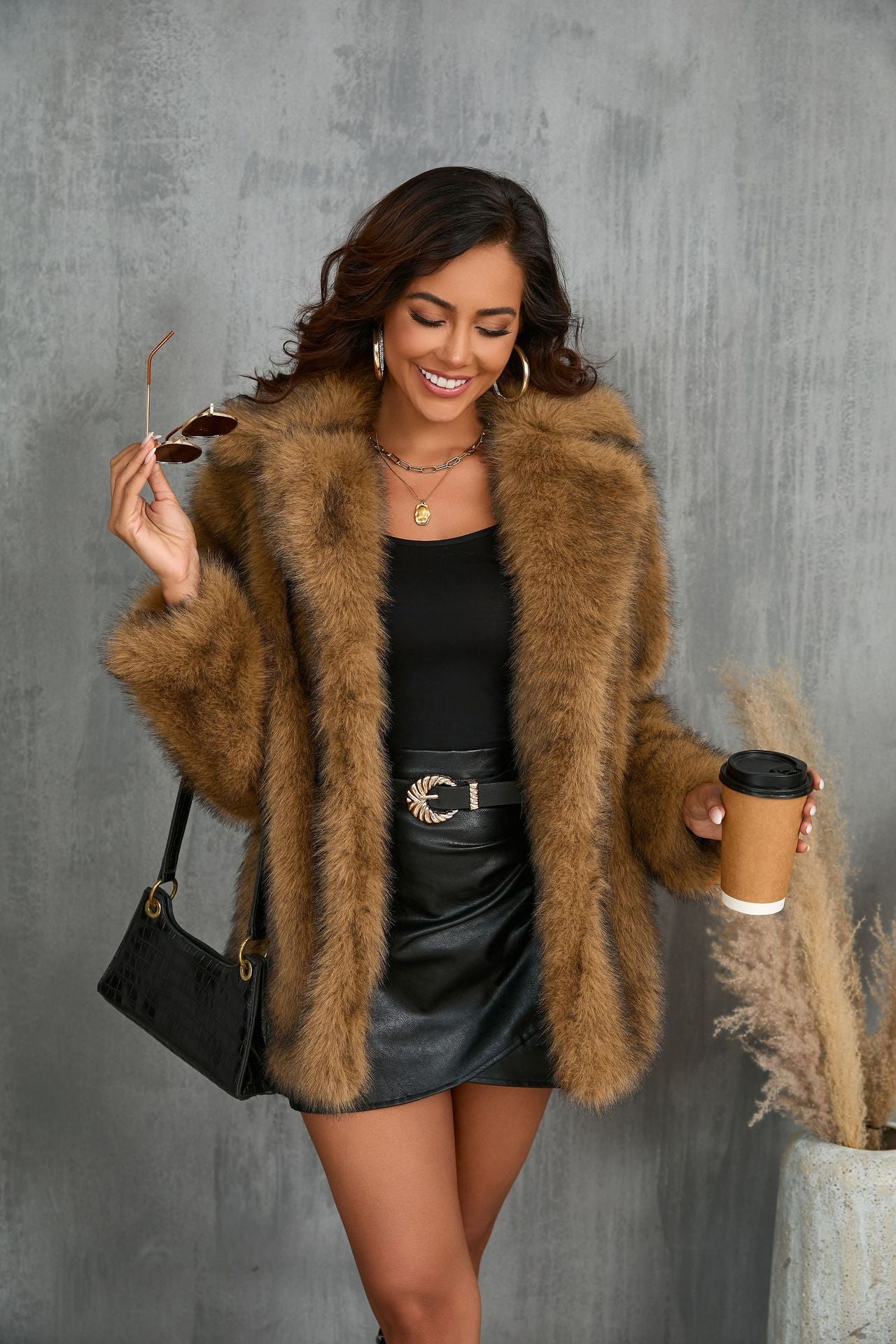 Plus Size, 2025European and American Autumn and Winter Women's Toka Collar Coat Artificial Imitation Coat