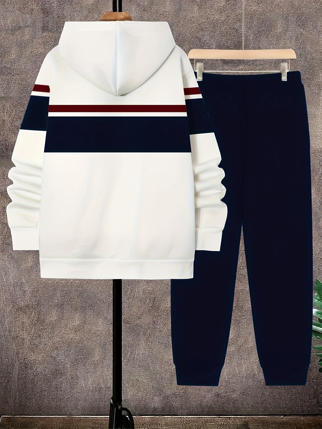 Plus Size Men'S Casual Hoodie and Sweatpants Set | Comfortable Fabric, Breathable, Crew Neck, Regular Fit, Suitable for Spring, Autumn, and Winter, Machine Washable