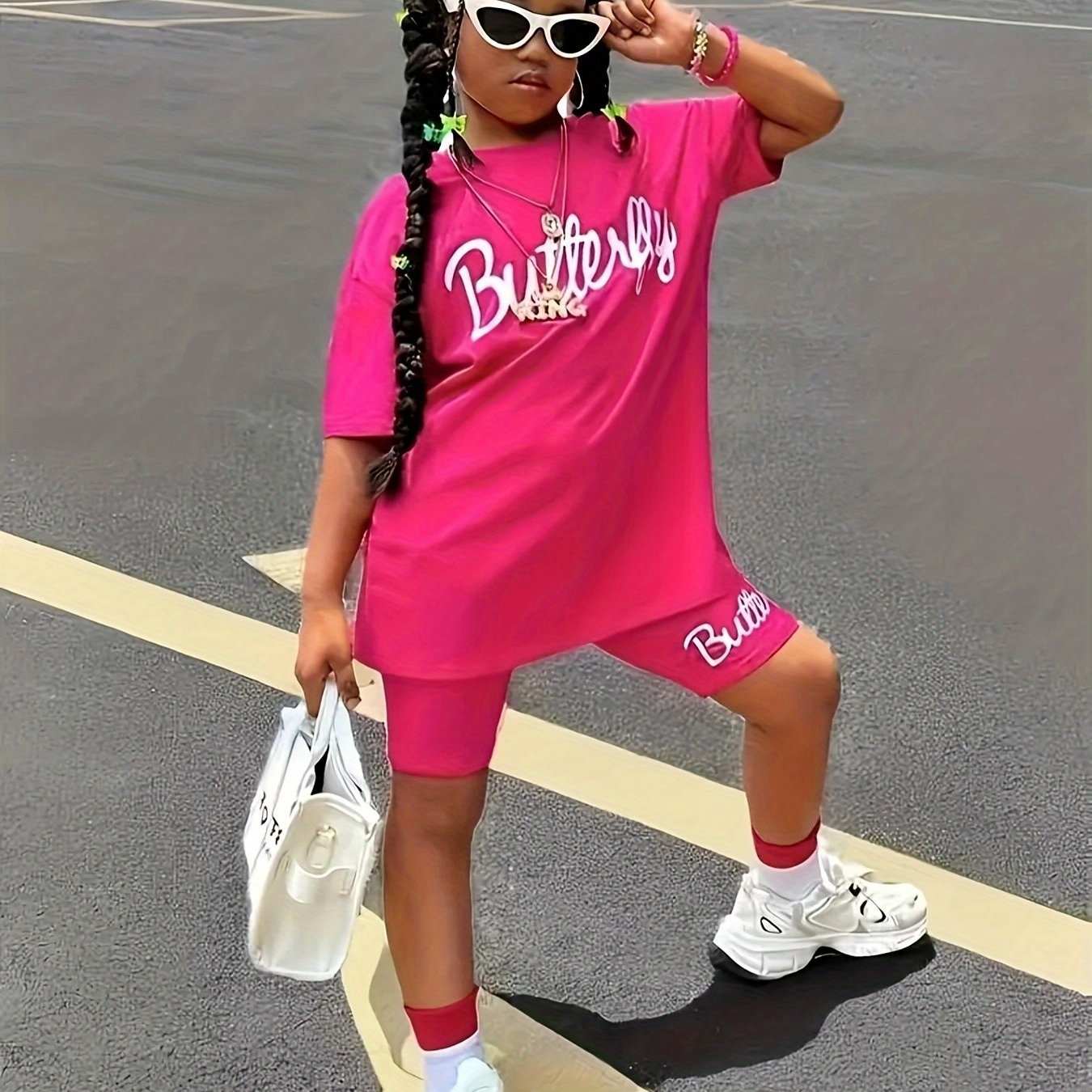 Girls' Cool Street Style, Loose Short Sleeve and Shorts Set with Butterfly Letter Print, Perfect for Outdoor Wear, Ideal for Outdoor Activities, Perfect for Outdoor