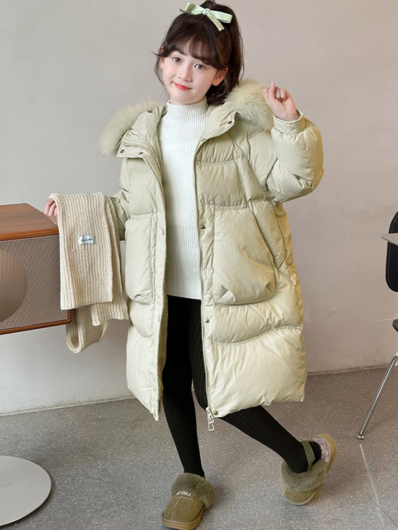 Girls' Winter Warm Jacket with Hooded Faux Fur Collar & Large Pockets - Zipper Closure Cold-Resistant Outer Coat Suitable for Outdoor,, Playdates - Solid Color Winter Clothing Gift for Teen Girls (Hand Washable)