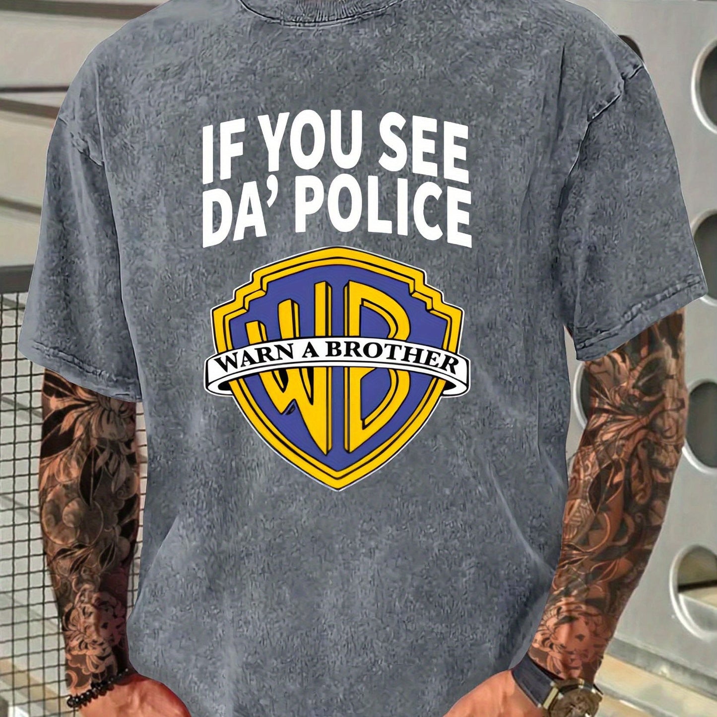 Men's "If You See Da Police" Graphic Cotton T-Shirt - Fun Pop Culture Twist, Distressed Washed Look, Casual Crew Neck Short Sleeve Tee, 230g Thick Cotton, Black with Yellow & White Logo Design, Everyday Clothing | Pop Culture