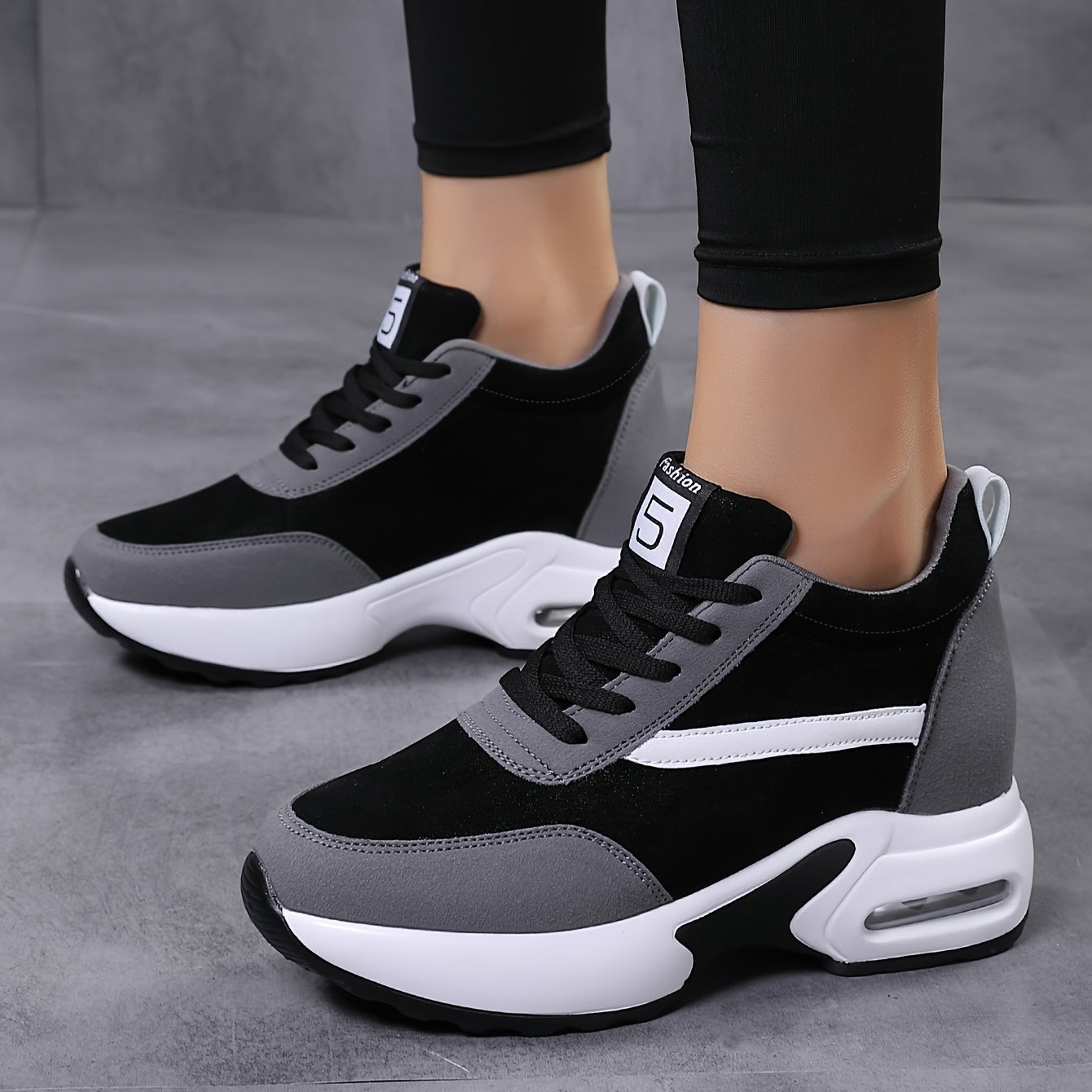 Ladies' Casual Sneakers, Lightweight, Comfortable, And Versatile Women'S Casual Sneakers with Hidden Heels.