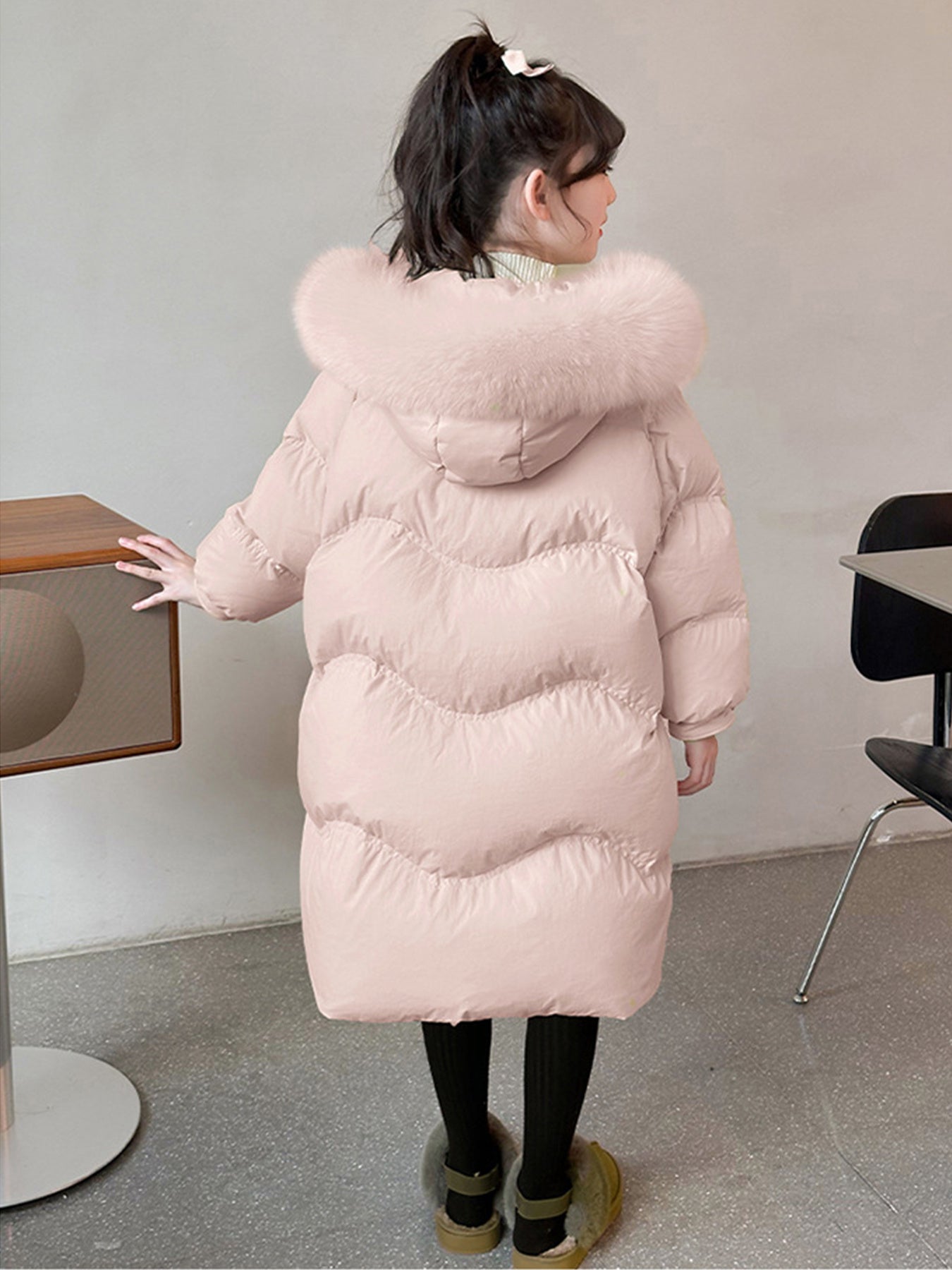 Girls' Winter Warm Jacket with Hooded Faux Fur Collar & Large Pockets - Zipper Closure Cold-Resistant Outer Coat Suitable for Outdoor,, Playdates - Solid Color Winter Clothing Gift for Teen Girls (Hand Washable)