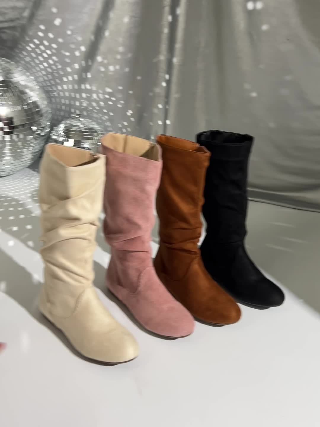 Women's solid color mid-calf ankle boots with pleated design on the boot shaft and zipper on the side. Fashionable Women's ankle boots, suitable for matching with skirts pants in autumn and winter.
