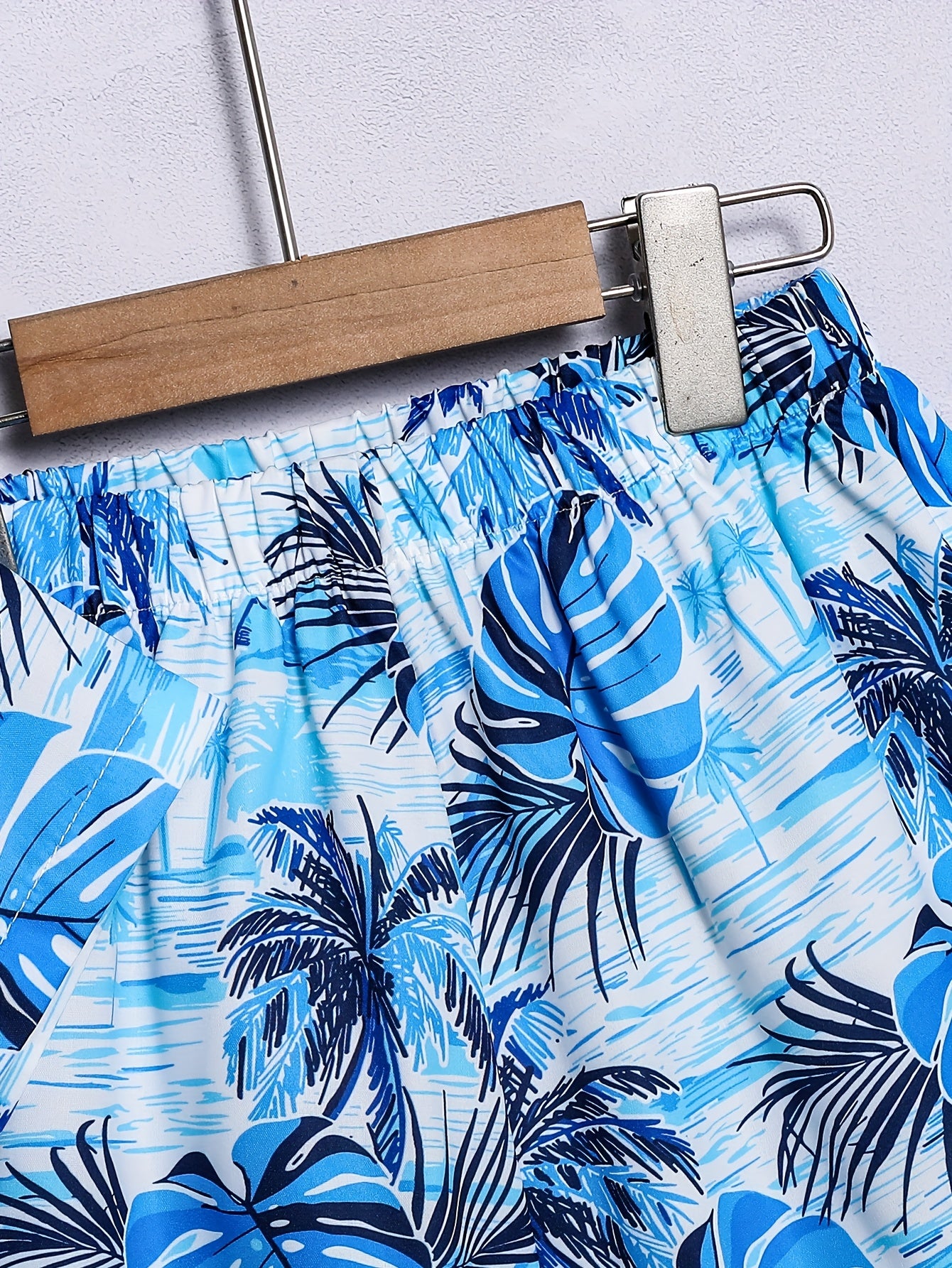 2pcs Boys' Coconut Tree Print Short Sleeve Shirt and Shorts Set, Comfortable Summer Casual and Outdoor Wear, Perfect for Outdoor