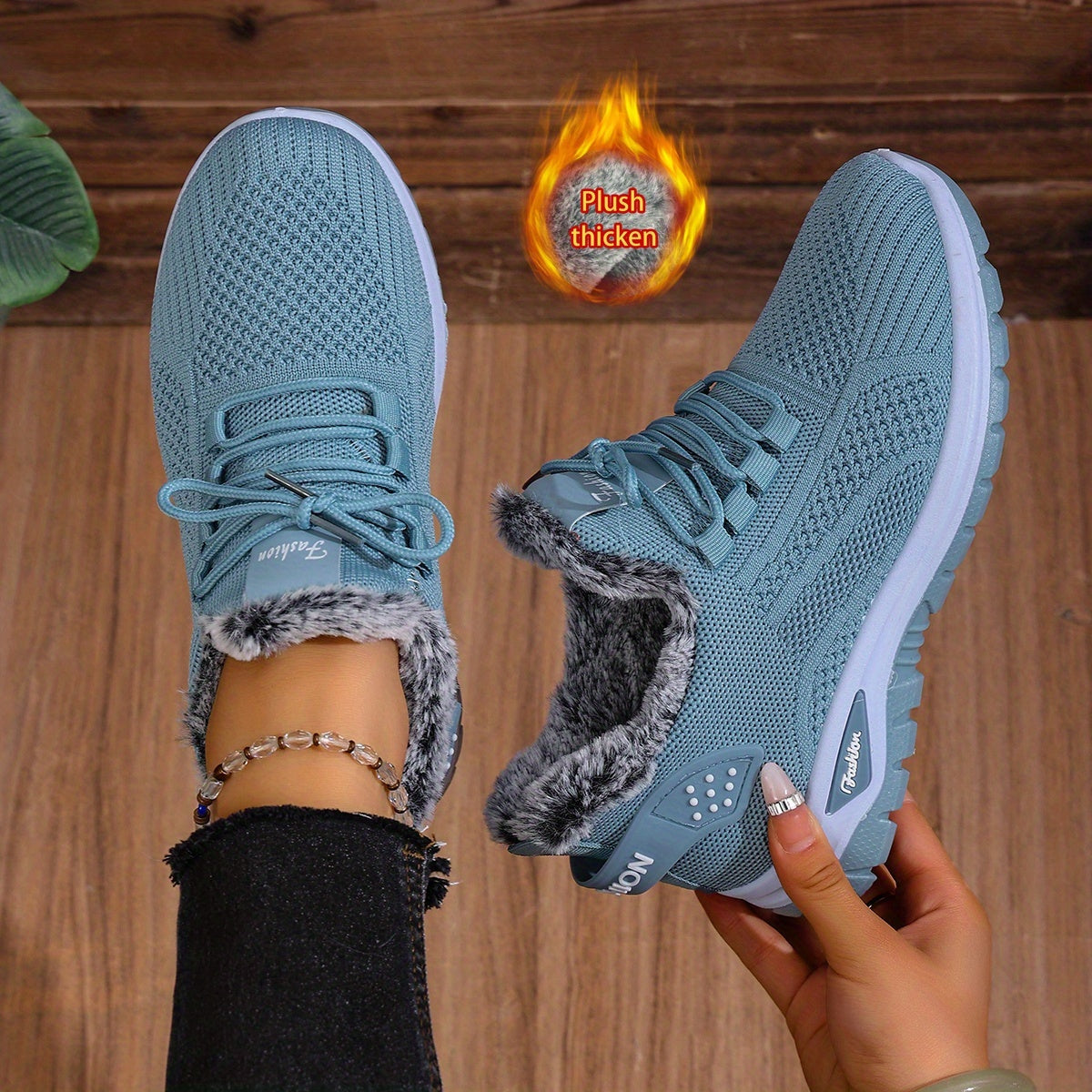 Women'S Plush Fleece-Lined Winter Boots - Lightweight Warm Round-Toe Ankle Boots with Lace-Up Closure, Turquoise & Faux Cover Upper, Winter Boots For Women, Winter Footwear, Stylish Winter Wear, Comfortable Winter Wear