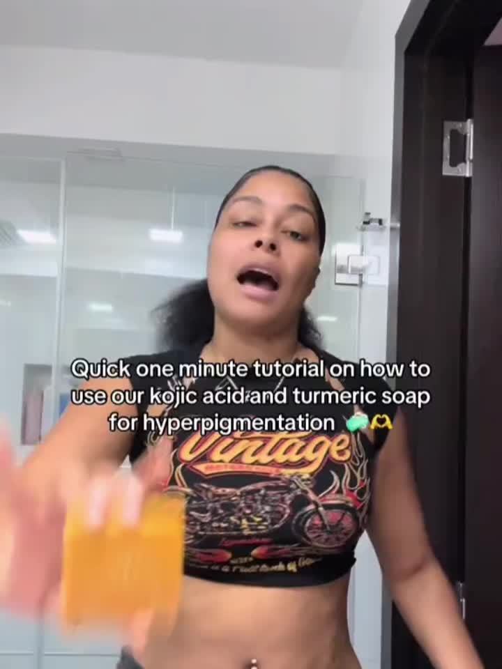 Turmeric Soap Bar for Face Body Smooth Light Beige, Deep Cleansing, Natural Vegan Handmade Soap Sensitive Light Beige Formula Turmeric & Kojic Acid Brightening Soap, Kojic Acid Soap, Soap Body Care Body Wash Lemon Flawless