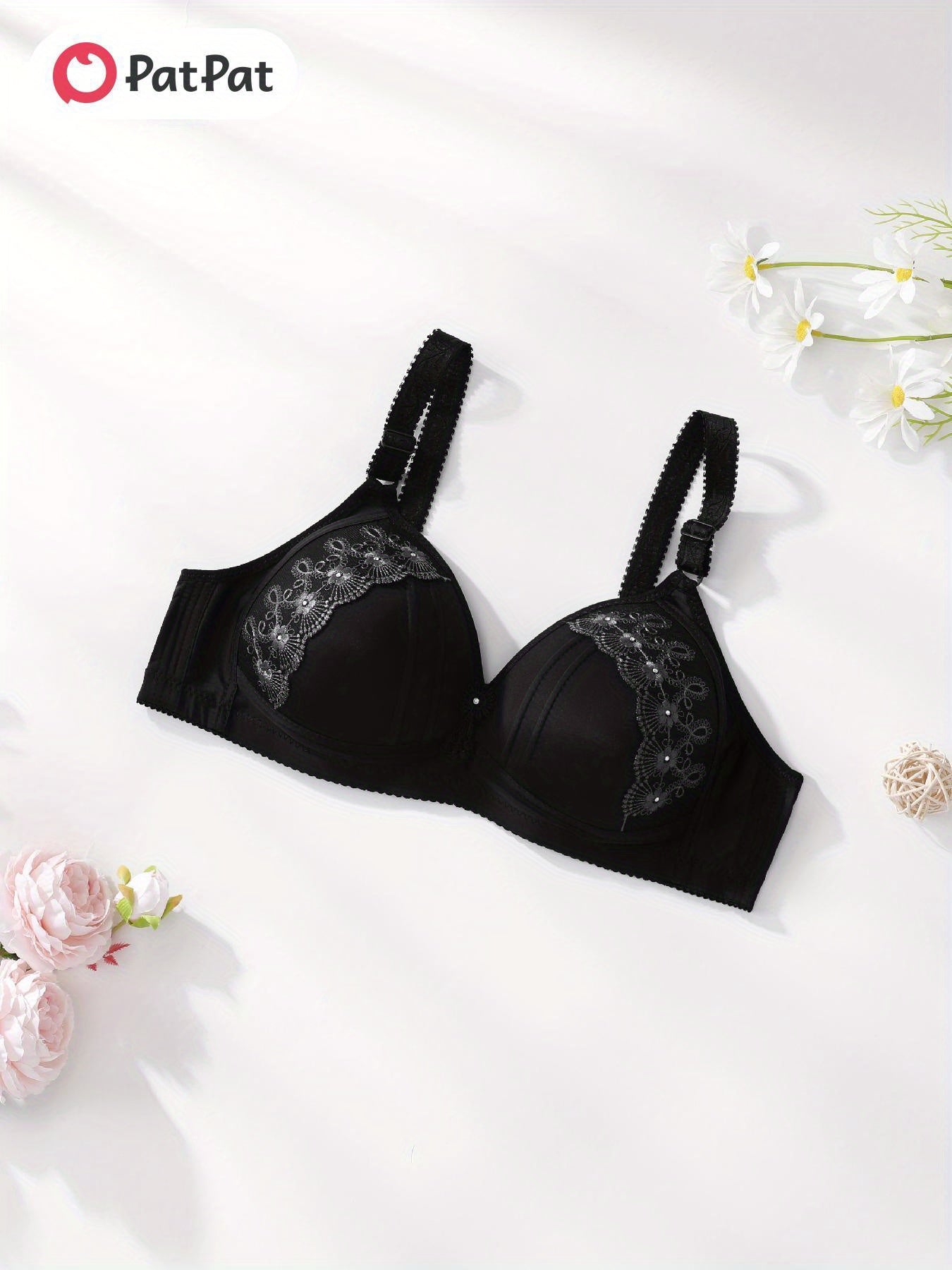 Patpat Women's 4-Pack Lace Wireless Bra - Sexy & Comfortable Soft Seamless Underwear for Casual Attire, Breathable & Affordable, Sizes S-XXL