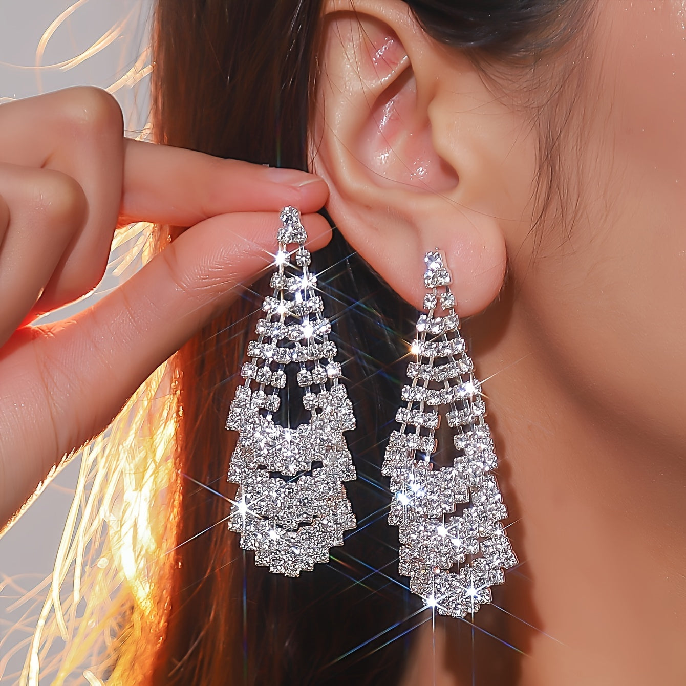 1pair Elegant And Sexy Style Sparkling Rhinestone Tassel Dangle Earrings, Copper Exquisite Wedding Ear Jewelry Accessories