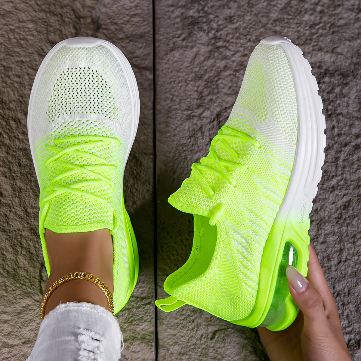 Women's Summer White-to-Green Gradient Breathable Mesh Running Shoes - Lightweight Anti-Slip PU Sole, Airy Knit Upper, Thick Cushioned Comfort for Walking, Travel & Casual Wear | All-Season Lace-Up Sneakers with Shock-Absorbi