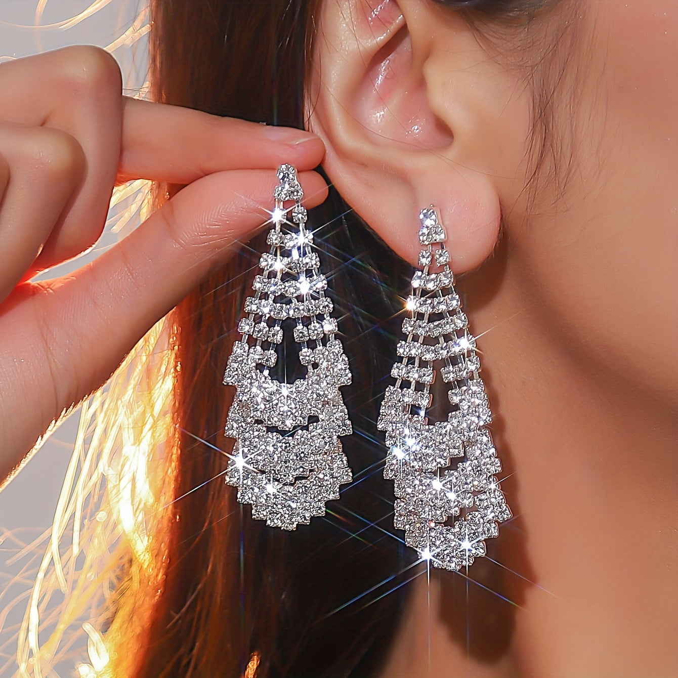 1pair Elegant And Sexy Style Sparkling Rhinestone Tassel Dangle Earrings, Copper Exquisite Wedding Ear Jewelry Accessories