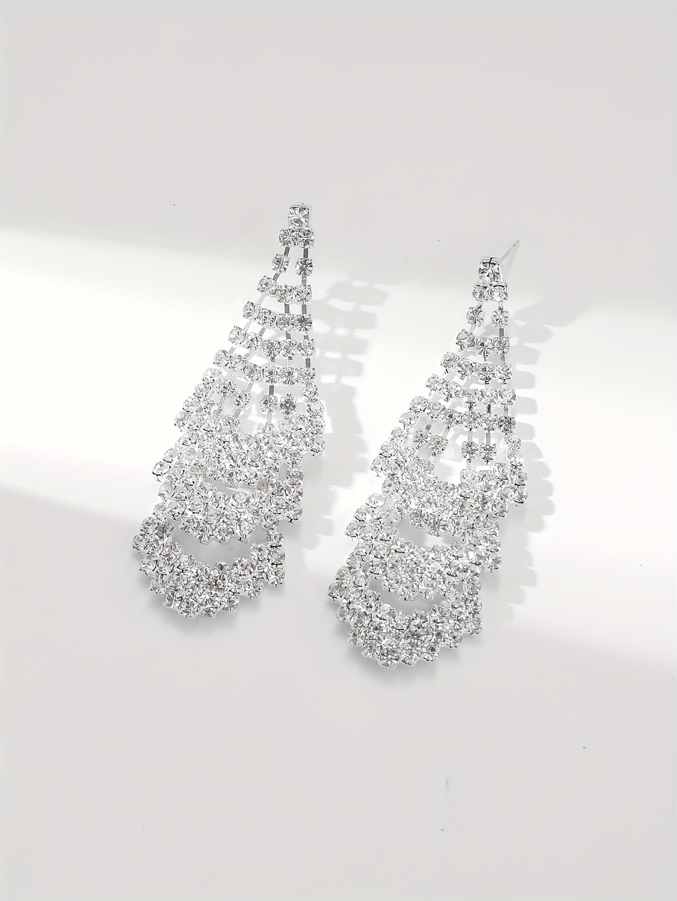 1pair Elegant And Sexy Style Sparkling Rhinestone Tassel Dangle Earrings, Copper Exquisite Wedding Ear Jewelry Accessories