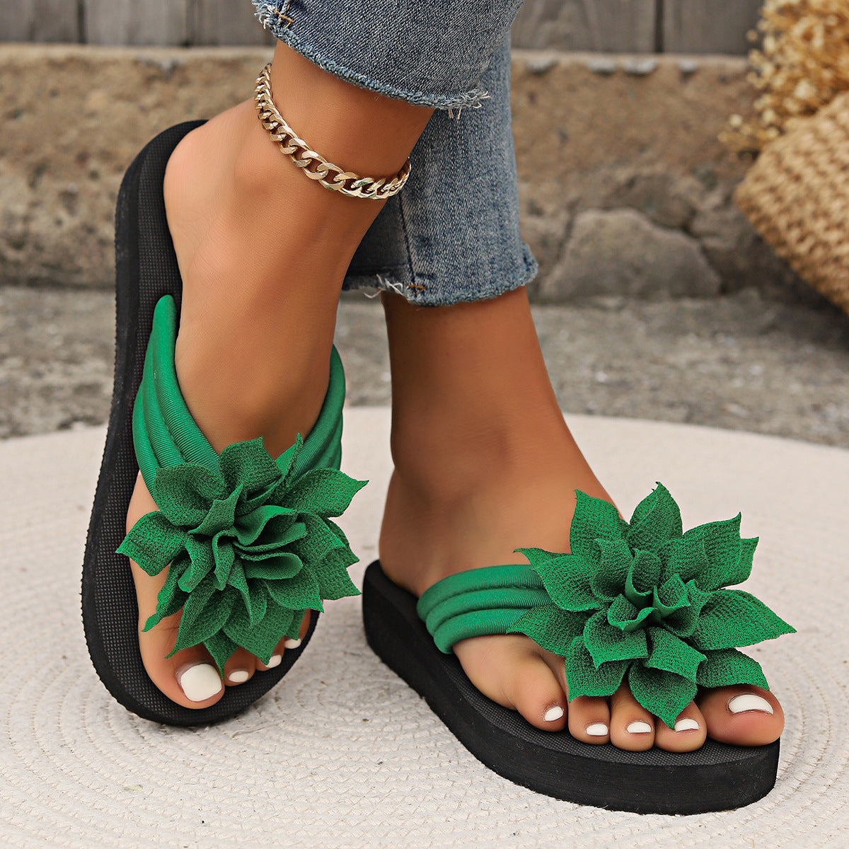 Toe Clip Flip-Flops for Women, Plus Size, Floral Flat Sandals for Men and Women, Summer New Style Couple Sandals
