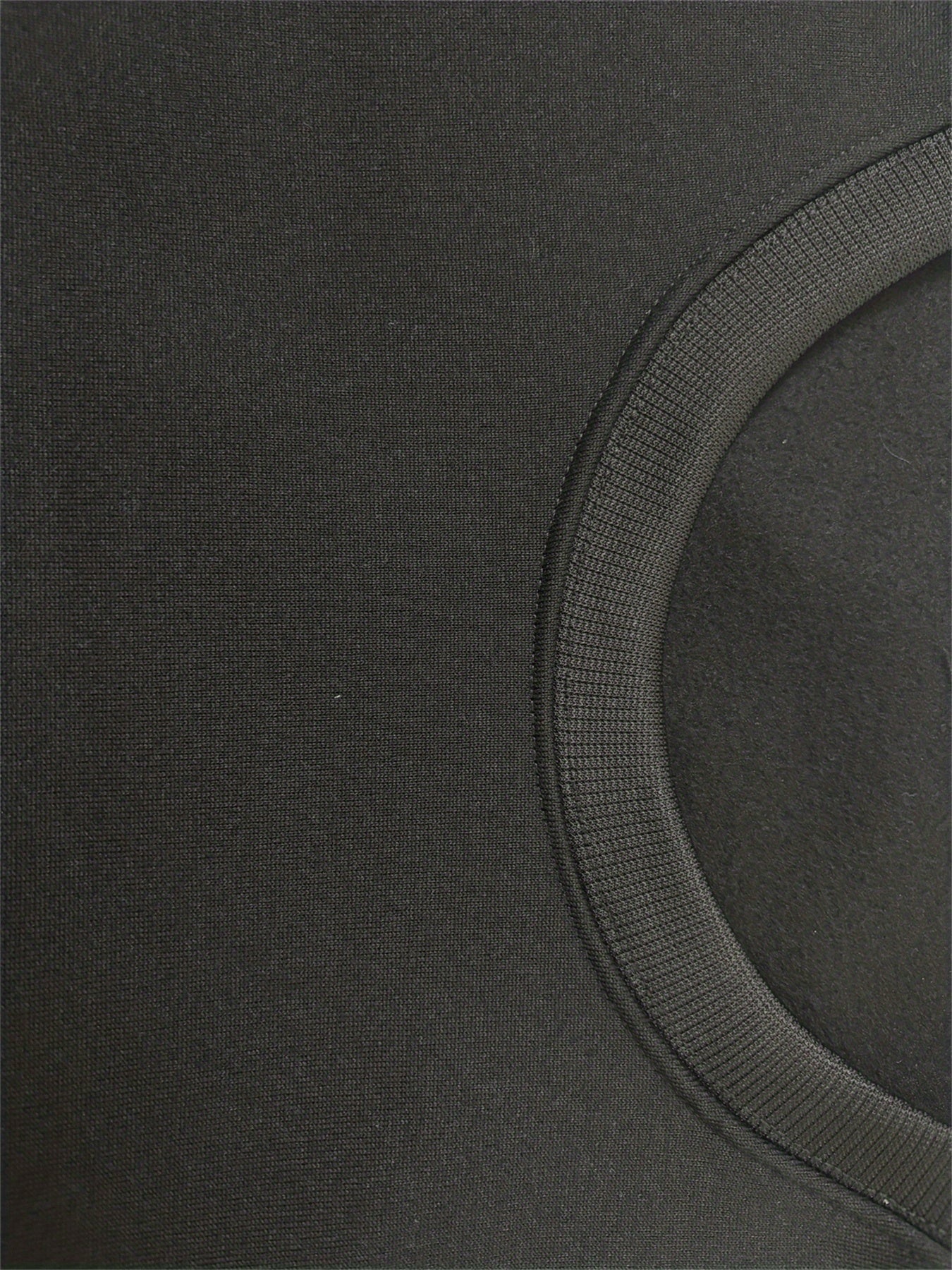 Plus Size, Autumn/Winter Plus Size Women's -Lined Sweatshirt Set with Queen Crown Print, Round Neck Long Sleeve Sweatshirt and Drawstring Pocket Pants, Casual Streetwear Winter Women's Sweatshirt Two-Piece Set