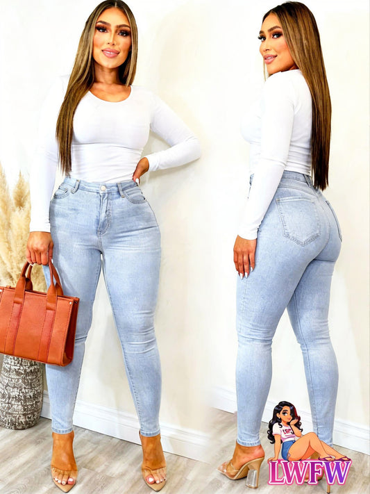 [Plus Size Skinny Jeans] Stretchy & Comfortable Plus Size High-Waist Skinny Jeans for Women | Casual Style, Pencil Pants with Zip Closure, Machine Washable - Ideal for Casual Attire